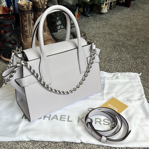 MICHAEL MICHAEL KORS
Carmen Medium Faux Leather Belted Satchel - Picture 5 of 7